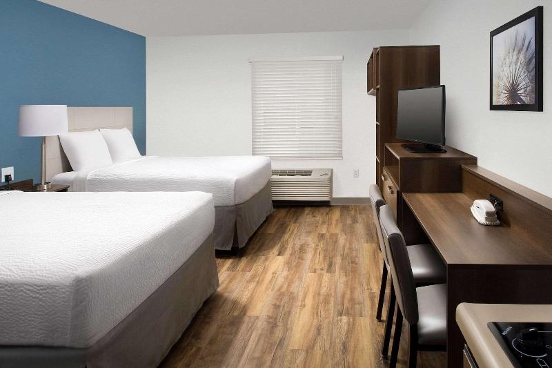 Woodspring Suites Orlando Airport image