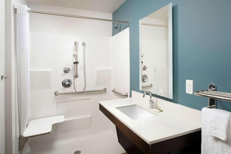 Woodspring Suites Orlando Airport image