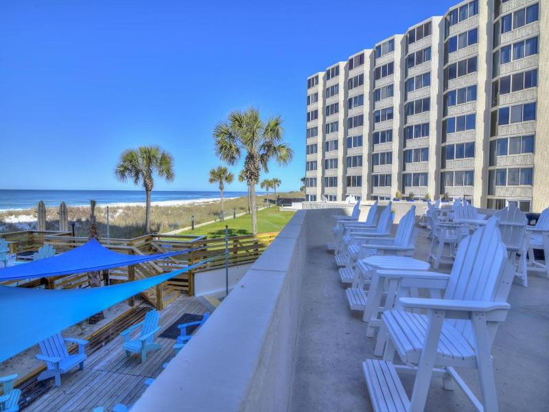 Top Of The Gulf By Emerald View Resorts image