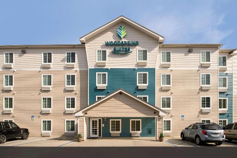 Woodspring Suites Pensacola Northwest image