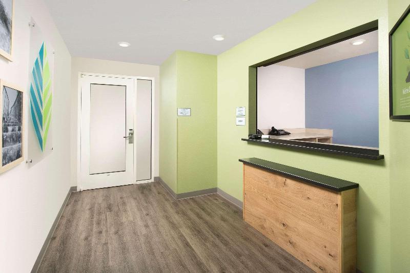 Woodspring Suites Pensacola Northwest image