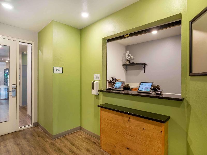Woodspring Suites Pensacola Northwest image