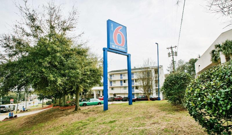 Loyalty Inn Tallahassee image
