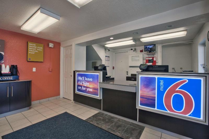 Loyalty Inn Tallahassee image