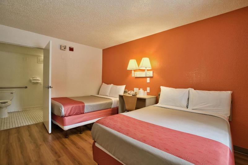 Loyalty Inn Tallahassee image