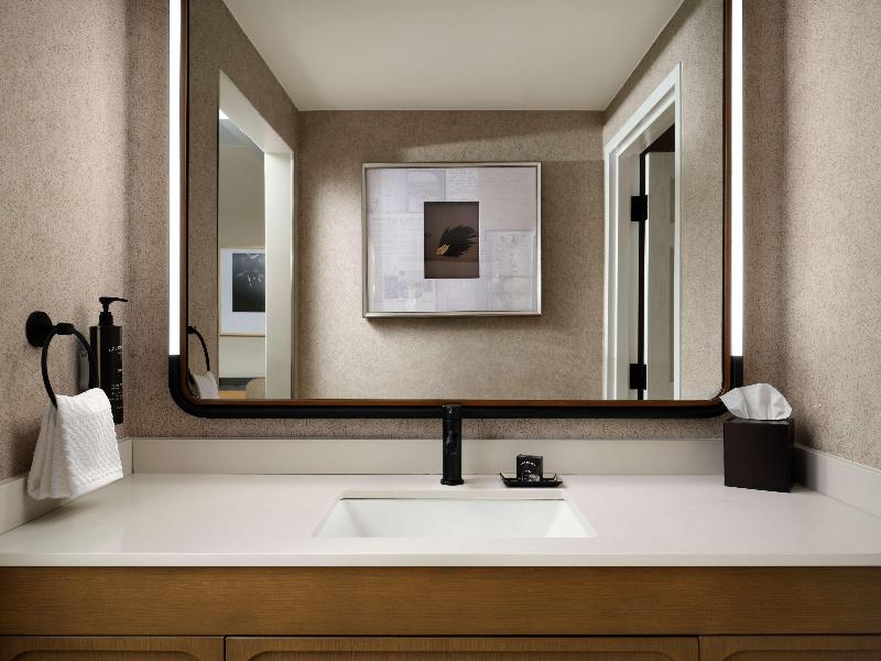 Hotel Flor Tampa Downtown Tapestry Collection image