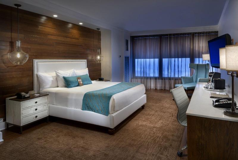 The Hotel At Turning Stone Resort Casino image