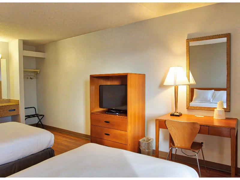Motel 6 Buffalo Airport image