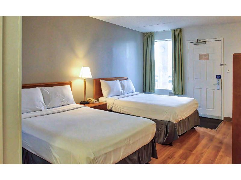 Motel 6 Buffalo Airport image