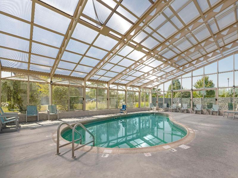 Best Western Plus Lafayette Hotel University Area