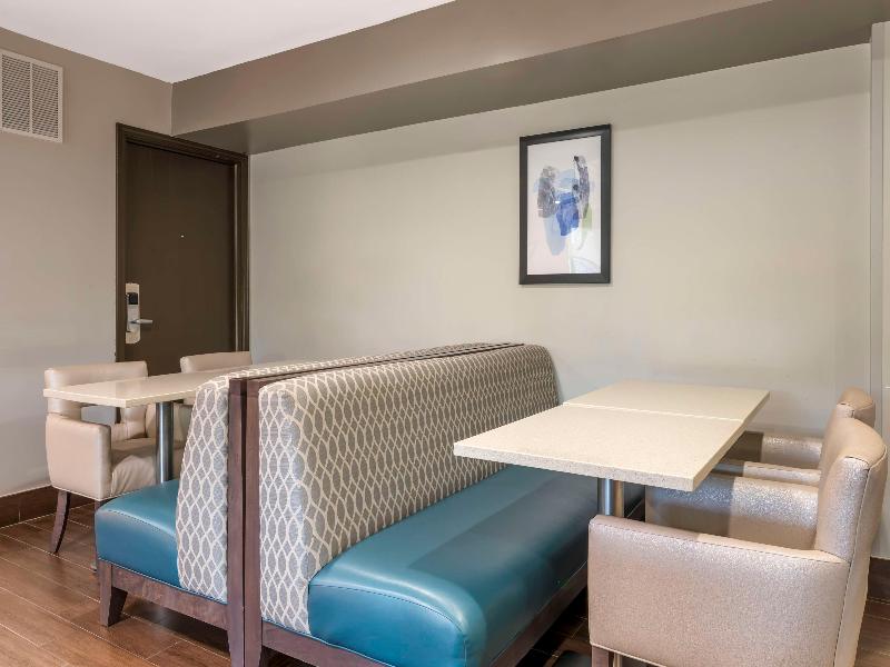 Best Western Plus Lafayette Hotel University Area