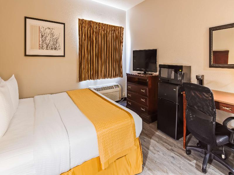 Surestay By Best Western Orange image