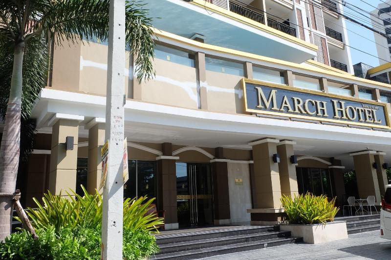 March Hotel