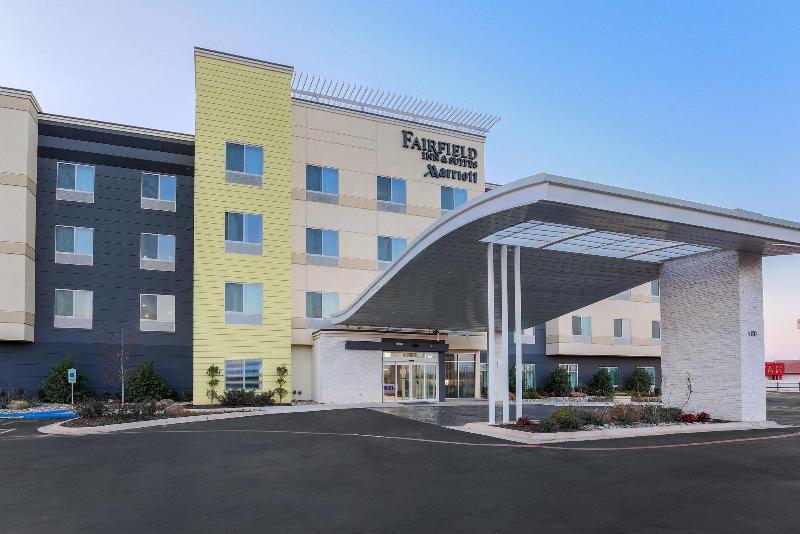 Fairfield Inn Suites Wichita Falls Northwest