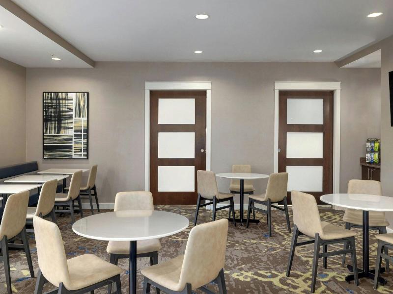 Residence Inn Albany Washington Avenue image