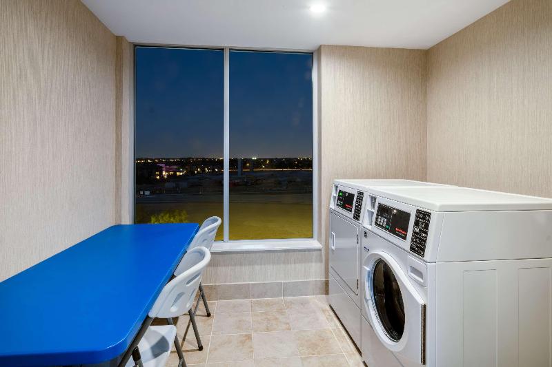 Hyatt Place Fort Worth / Alliance Town Center image