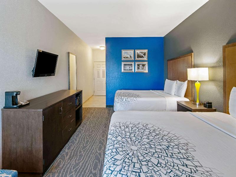 La Quinta Inn Suites By Wyndham Mercedes image
