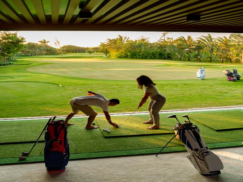 Zendaya Resort Beach Sport & Spa image