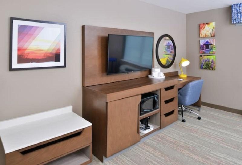 Hampton Inn Lakeville Minneapolis — photo 96