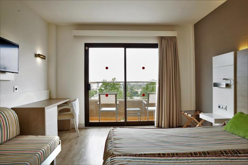 Hotel Brisa Marina image