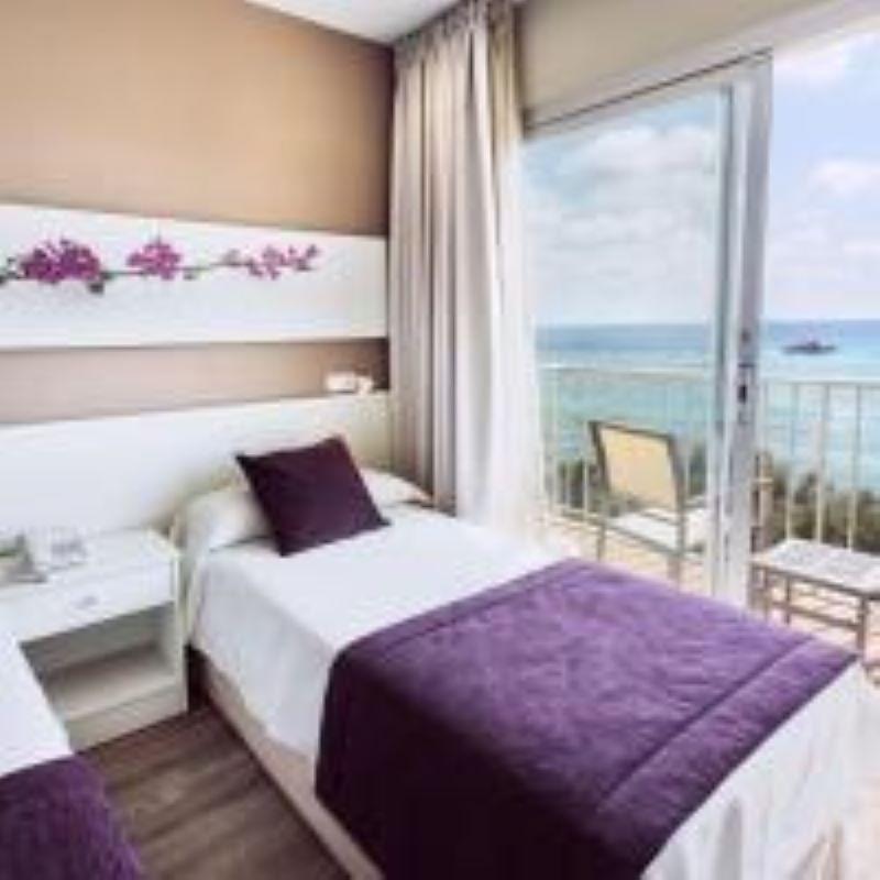 Hotel Brisa Marina image