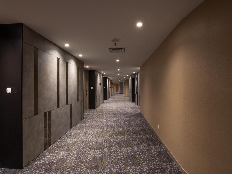 MTREE Hotel image
