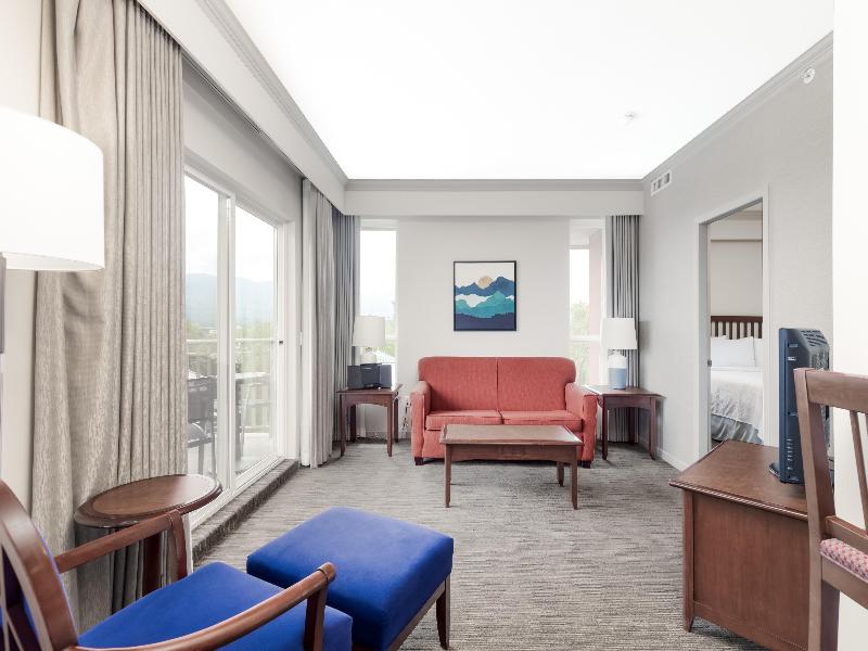 Manteo Resort Waterfront Hotel Villas image