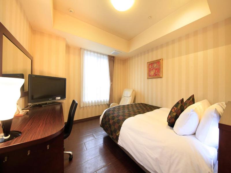 Hotel Coco Grand Kitasenju image