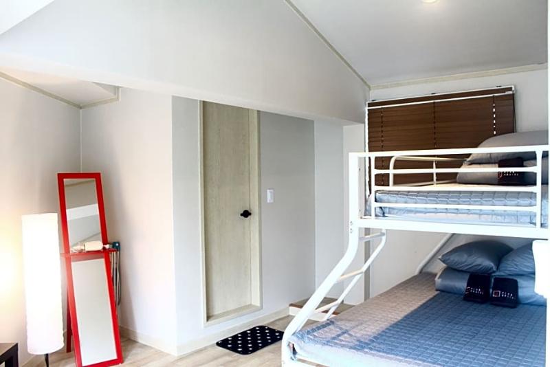 Plan A Hostel image
