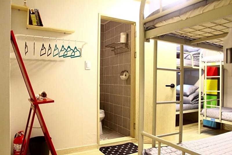 Plan A Hostel image
