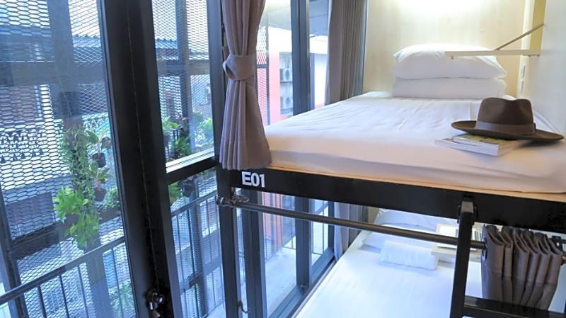 Lamurr Sukhumvit 41 Hostel