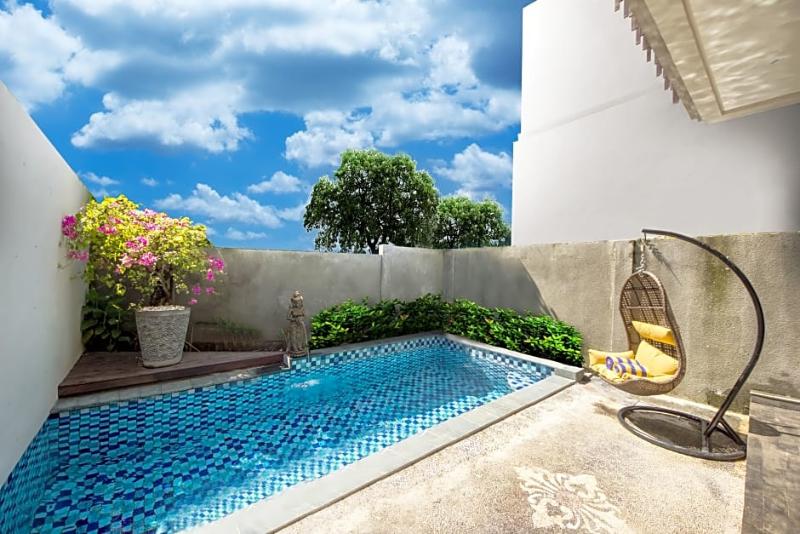 Mokko Suite Villas image