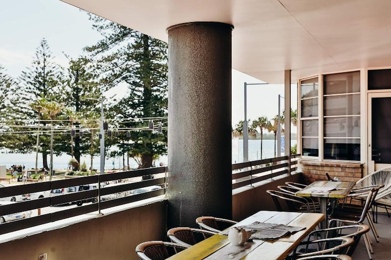 Port Macquarie Hotel image