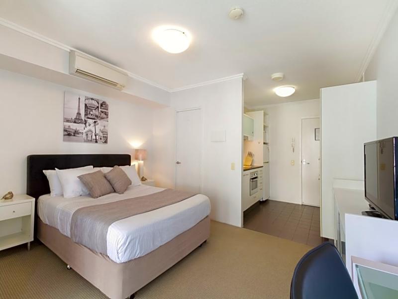 Allegro Apartments image