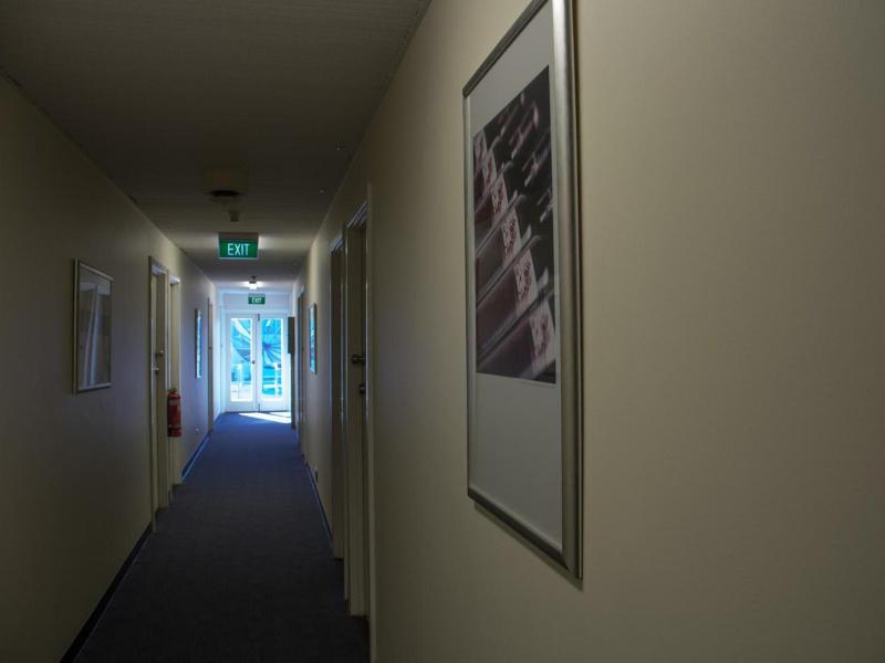 Lockleys Hotel image