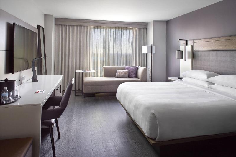 Raleigh Marriott City Center image