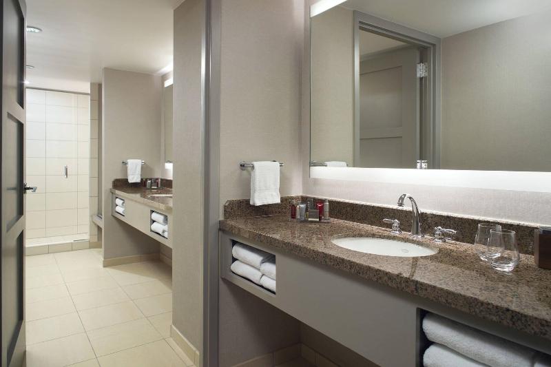Raleigh Marriott City Center image