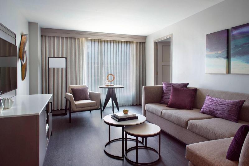 Raleigh Marriott City Center image