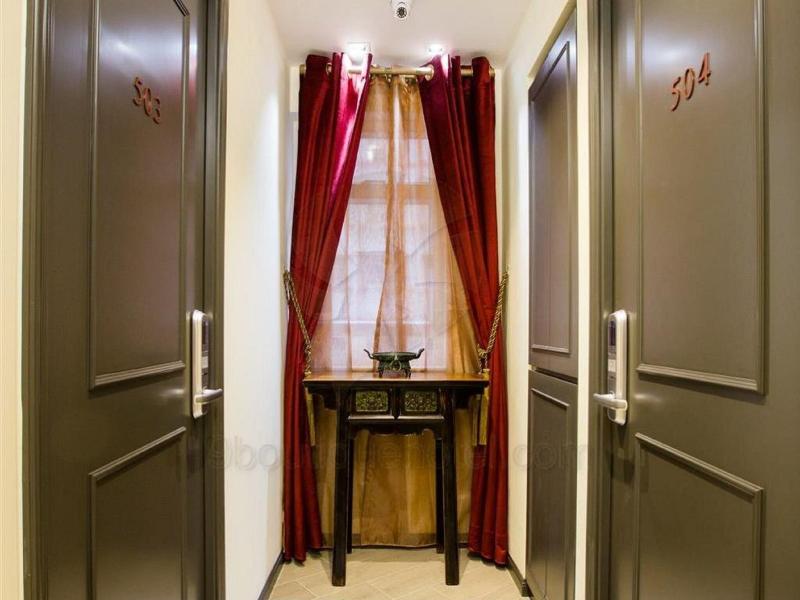 9 Boutique Hotel image