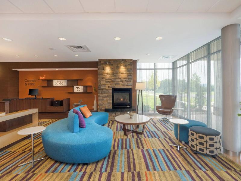 Fairfield Inn Suites Bloomsburg image