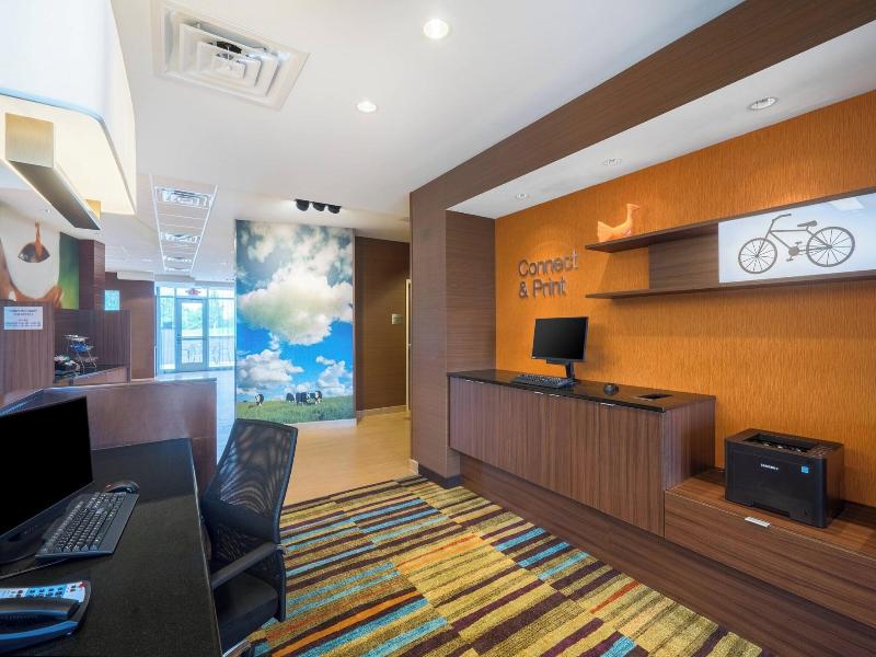 Fairfield Inn Suites Bloomsburg image