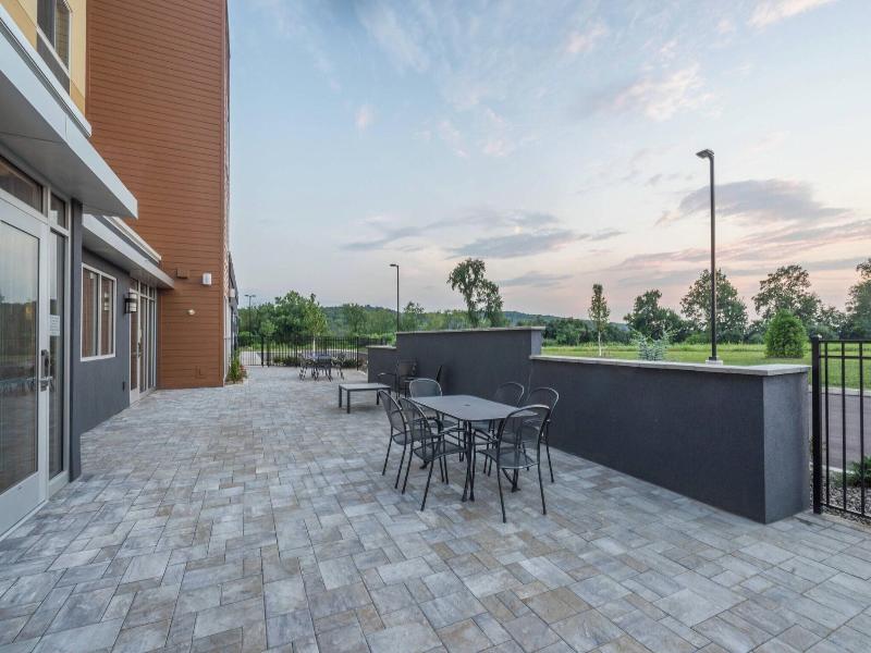 Fairfield Inn Suites Bloomsburg image