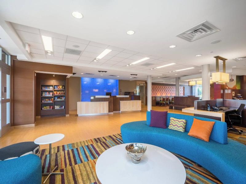 Fairfield Inn Suites Bloomsburg image