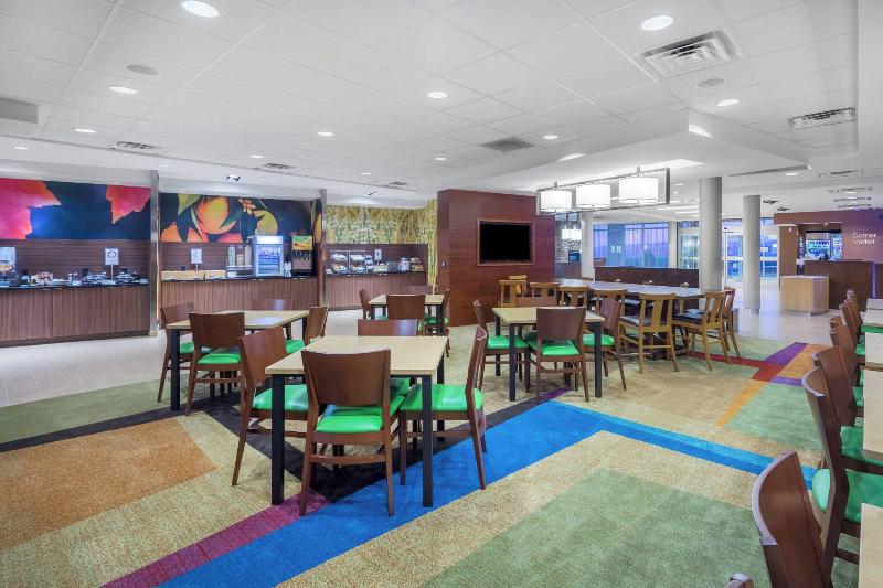 Fairfield Inn Suites Bloomsburg image