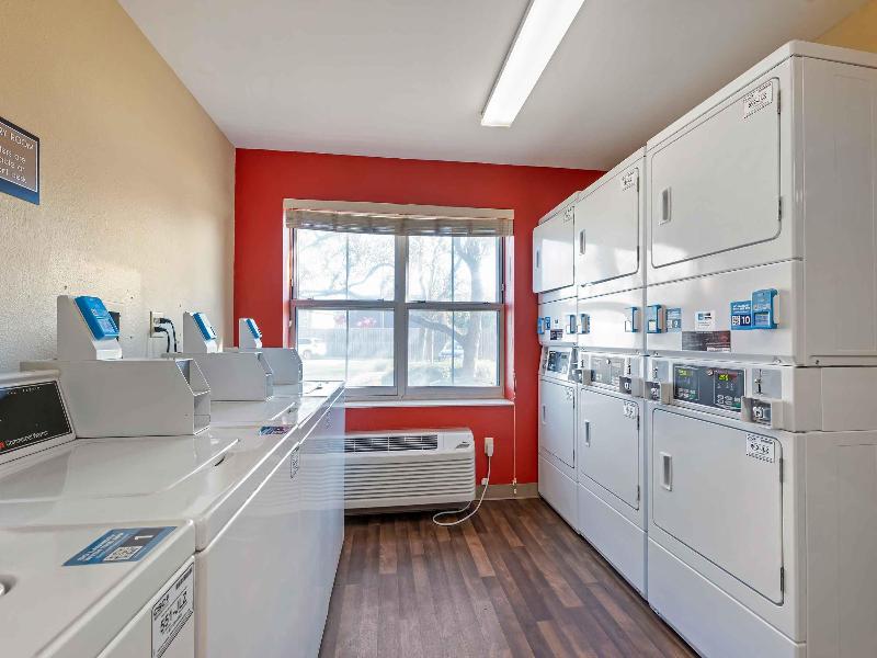 Extended Stay America Chicago O Hare Allstate Ar image