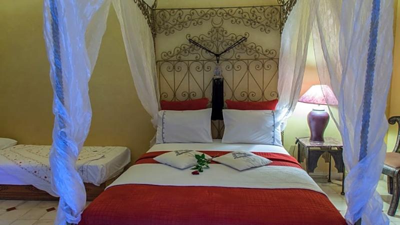 Riad Ra Ves D Orient image