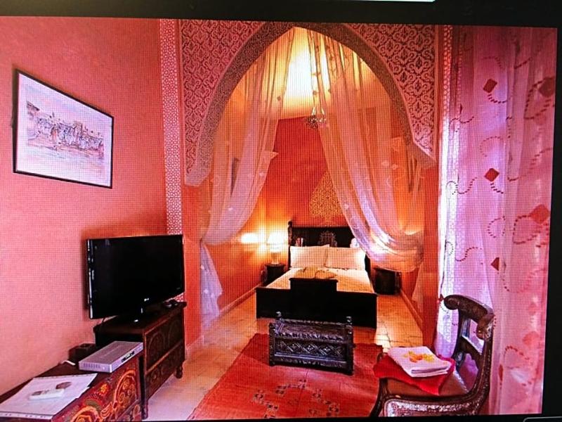 Riad Ra Ves D Orient image