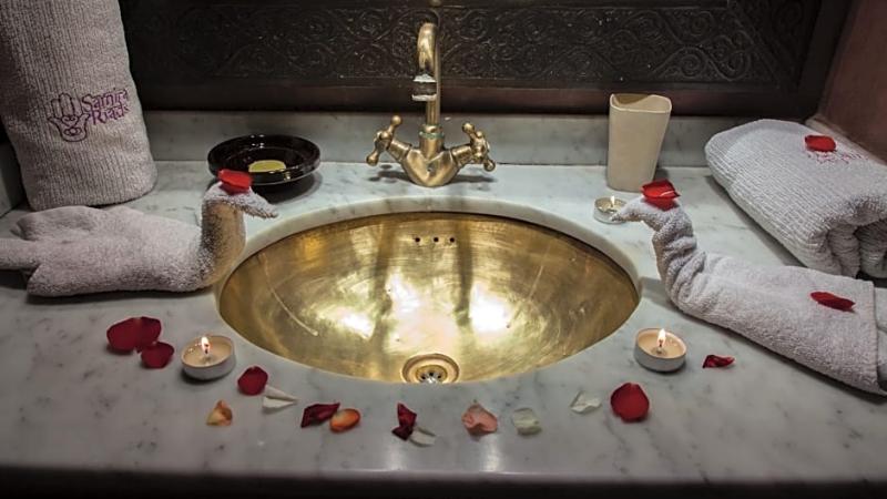 Riad Ra Ves D Orient image