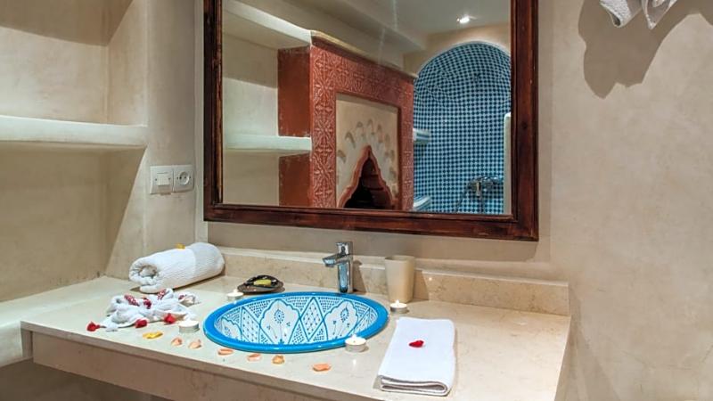Riad Ra Ves D Orient image