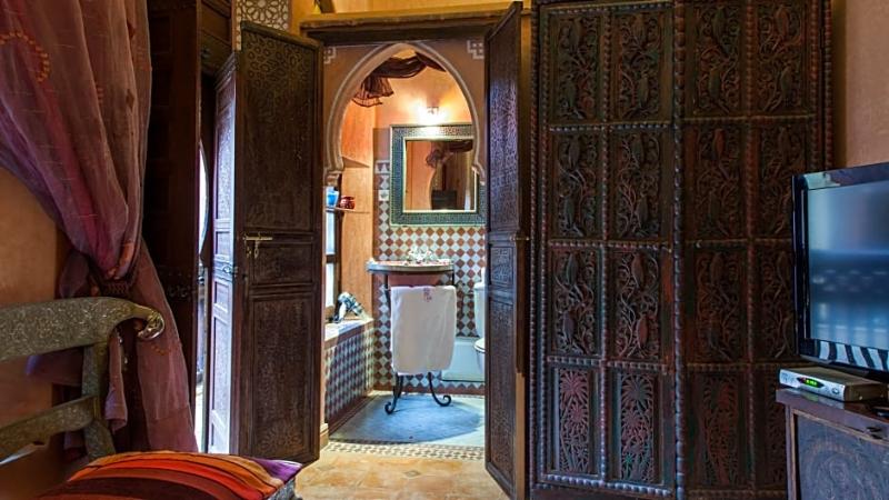 Riad Ra Ves D Orient image